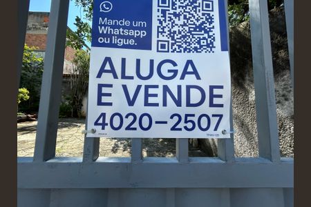 Casa à venda com 121m², 2 quartos e 1 vagaCódigo alpha numérico