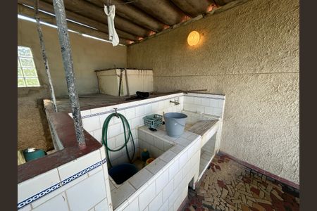 Casa à venda com 121m², 2 quartos e 1 vagaÁrea de Serviço