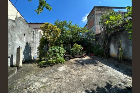 Casa à venda com 121m², 2 quartos e 1 vagaQuintal
