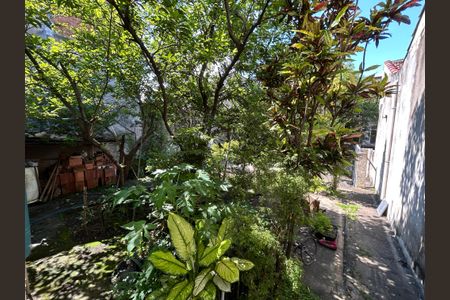 Casa à venda com 121m², 2 quartos e 1 vagaQuintal