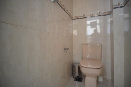 Apartamento à venda com 67m², 2 quartos e sem vagaBanheiro de Serviço