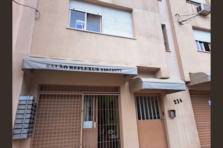 Apartamento à venda com 67m², 2 quartos e sem vaga Apartamento à venda com 67m², 2 quartos e sem vagaAdesivo na Janela