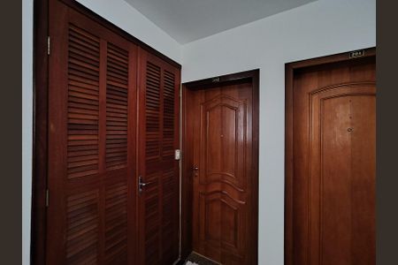 Apartamento para alugar com 99m², 3 quartos e 1 vaga Apartamento para alugar com 99m², 3 quartos e 1 vagaDeposito