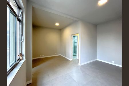 Apartamento à venda com 60m², 1 quarto e sem vagaSala