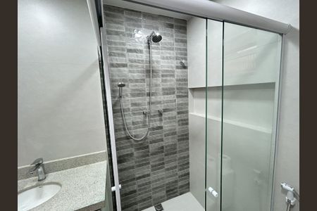 Apartamento à venda com 60m², 1 quarto e sem vagaBanheiro