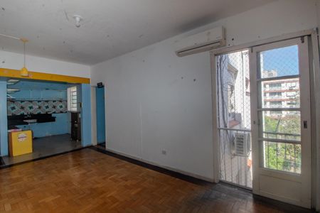 Apartamento para alugar com 113m², 4 quartos e sem vaga Apartamento para alugar com 113m², 4 quartos e sem vagaSala