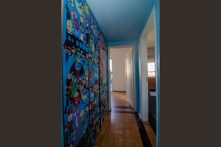 Apartamento para alugar com 113m², 4 quartos e sem vaga Apartamento para alugar com 113m², 4 quartos e sem vagaCorredor