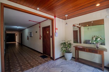 Apartamento para alugar com 113m², 4 quartos e sem vaga Apartamento para alugar com 113m², 4 quartos e sem vagaHall de entrada