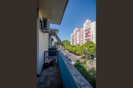 Apartamento para alugar com 113m², 4 quartos e sem vaga Apartamento para alugar com 113m², 4 quartos e sem vagavaranda
