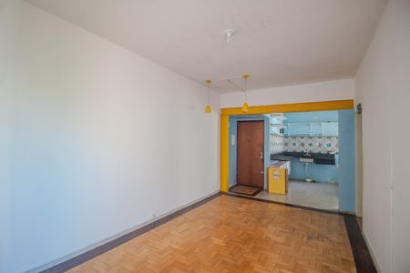 Apartamento para alugar com 113m², 4 quartos e sem vaga Apartamento para alugar com 113m², 4 quartos e sem vagaSala