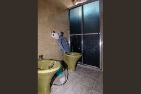 Apartamento para alugar com 113m², 4 quartos e sem vaga Apartamento para alugar com 113m², 4 quartos e sem vagaBanheiro 2