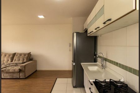 Apartamento para alugar com 55m², 2 quartos e 1 vagaCozinha e Área de Serviço