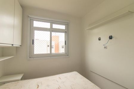 Quarto 2 de apartamento para alugar com 2 quartos, 55m² em Tatuquara, Curitiba