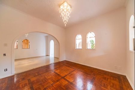 Sala de casa para alugar com 2 quartos, 300m² em Vila Gilda, Santo André
