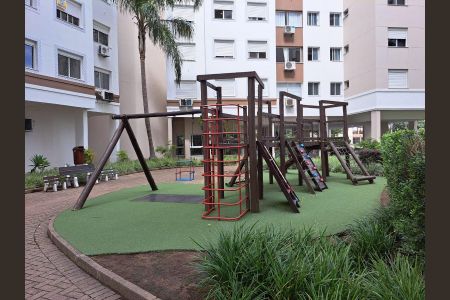 Apartamento à venda com 74m², 2 quartos e 1 vaga Apartamento à venda com 74m², 2 quartos e 1 vagaÁrea Comum - Playground