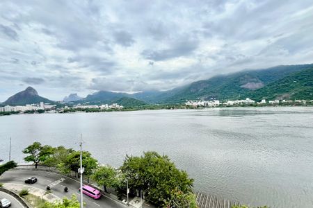 Apartamento à venda com 137m², 3 quartos e 1 vagaVista