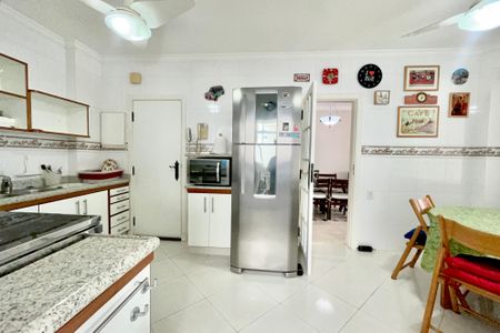 Apartamento à venda com 137m², 3 quartos e 1 vagaCozinha 