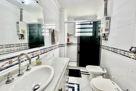 Apartamento à venda com 137m², 3 quartos e 1 vagaBanheiro 2