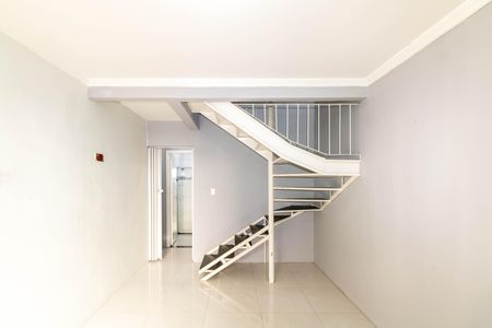 Casa de condomínio para alugar com 84m², 2 quartos e 1 vaga Casa de condomínio para alugar com 84m², 2 quartos e 1 vagaSala