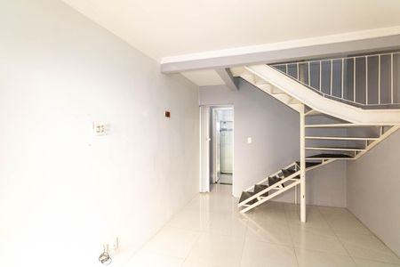Casa de condomínio para alugar com 84m², 2 quartos e 1 vaga Casa de condomínio para alugar com 84m², 2 quartos e 1 vagaSala