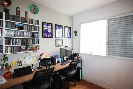 Apartamento à venda com 94m², 3 quartos e 1 vagaQuarto 1