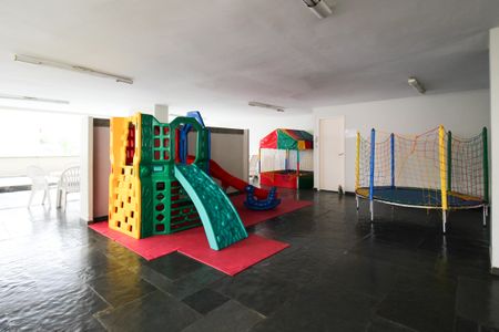 Apartamento à venda com 94m², 3 quartos e 1 vagaÁrea comum - Playground