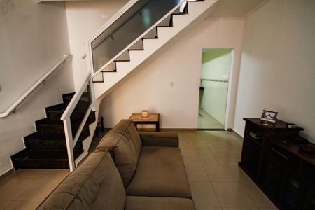 Casa para alugar com 70m², 2 quartos e 1 vagaSala