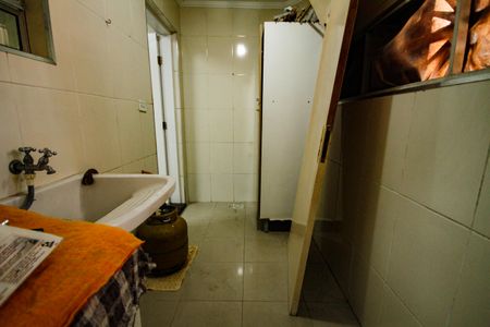 Casa para alugar com 70m², 2 quartos e 1 vagaÁrea de Serviço