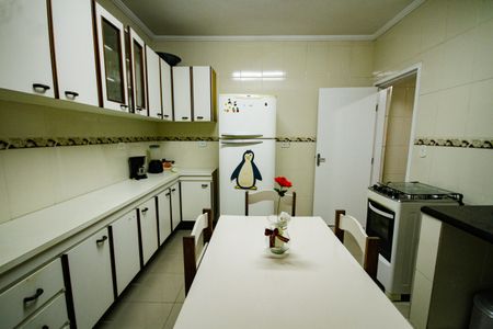 Casa para alugar com 70m², 2 quartos e 1 vagaCozinha