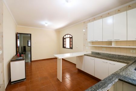 Casa para alugar com 157m², 4 quartos e 2 vagas Casa para alugar com 157m², 4 quartos e 2 vagasCozinha