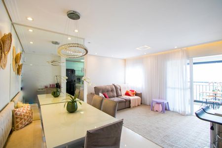 Apartamento à venda com 69m², 2 quartos e 1 vagaSala