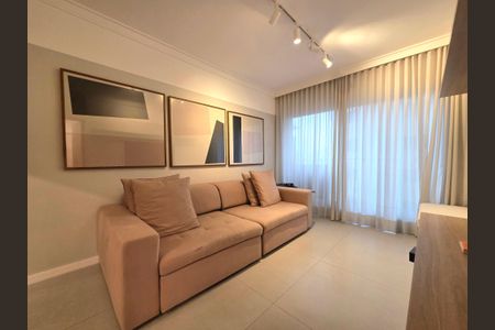 Sala de apartamento para alugar com 2 quartos, 68m² em Vila Olímpia, São Paulo