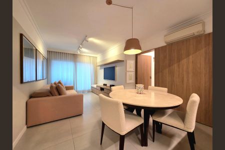 Sala de apartamento para alugar com 2 quartos, 68m² em Vila Olímpia, São Paulo