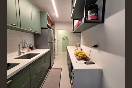 Cozinha de apartamento para alugar com 2 quartos, 68m² em Vila Olímpia, São Paulo