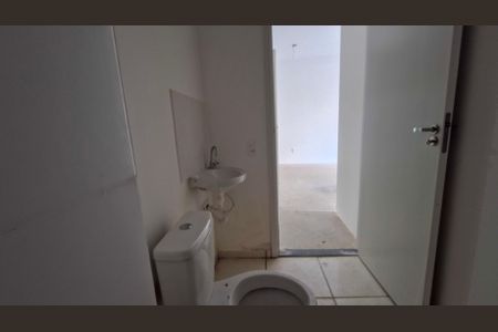 Apartamento à venda com 40m², 2 quartos e 1 vaga Apartamento à venda com 40m², 2 quartos e 1 vagaBanheiro