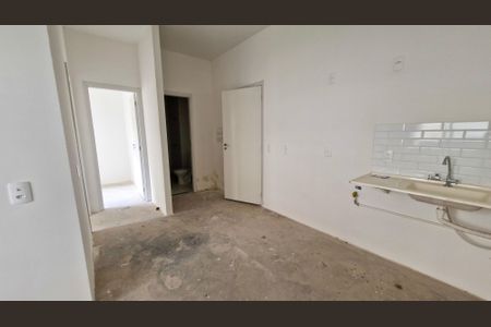 Sala/Cozinha de apartamento à venda com 2 quartos, 40m² em Vila Socorro, São Paulo