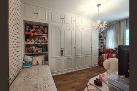 Apartamento à venda com 143m², 3 quartos e 2 vagas Apartamento à venda com 143m², 3 quartos e 2 vagasQuarto 1