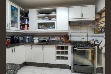 Apartamento à venda com 143m², 3 quartos e 2 vagas Apartamento à venda com 143m², 3 quartos e 2 vagasCozinha