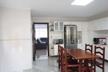 Casa à venda com 227m², 3 quartos e 5 vagasCozinha