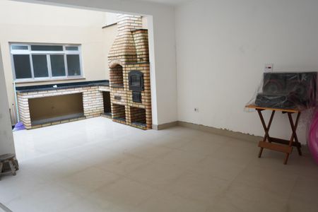 Casa à venda com 227m², 3 quartos e 5 vagasChurrasqueira