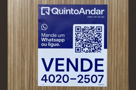 Casa à venda com 227m², 3 quartos e 5 vagas Casa à venda com 227m², 3 quartos e 5 vagasPlaquinha HBJM-961