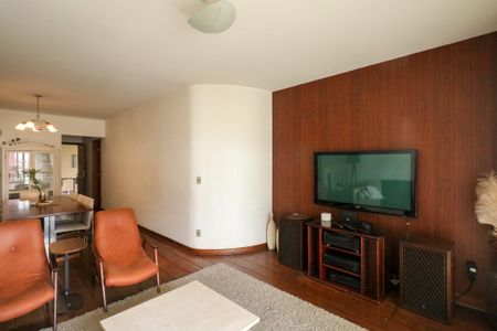 Apartamento à venda com 140m², 3 quartos e 2 vagas Apartamento à venda com 140m², 3 quartos e 2 vagasSala