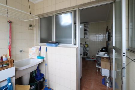 Apartamento à venda com 140m², 3 quartos e 2 vagas Apartamento à venda com 140m², 3 quartos e 2 vagasÁrea de Serviço