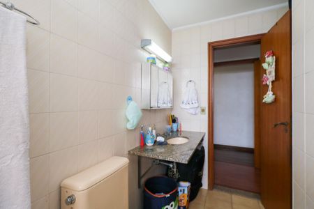 Apartamento à venda com 140m², 3 quartos e 2 vagas Apartamento à venda com 140m², 3 quartos e 2 vagasBanheiro
