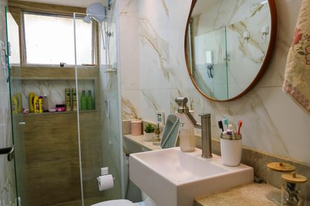 Apartamento à venda com 66m², 2 quartos e 1 vagaBanheiro