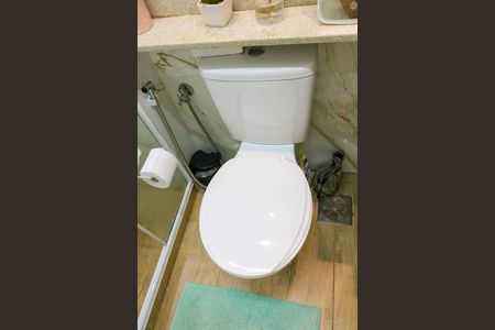 Apartamento à venda com 66m², 2 quartos e 1 vagaBanheiro