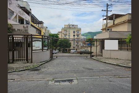 Apartamento à venda com 66m², 2 quartos e 1 vagaEntrada