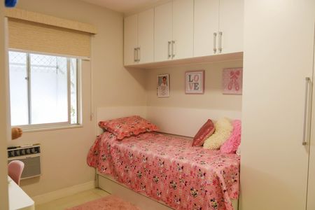 Apartamento à venda com 66m², 2 quartos e 1 vagaQuarto 2