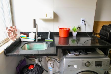 Apartamento à venda com 66m², 2 quartos e 1 vagaÁrea de Serviço