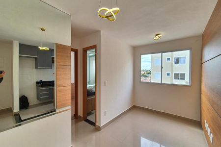 Sala de apartamento para alugar com 2 quartos, 45m² em Vila Satúrnia, Campinas